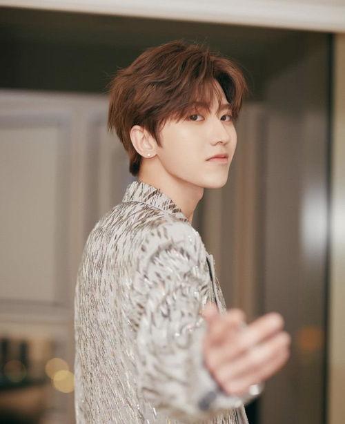 娱乐圈蔡徐坤爆料视频合集,揭秘明星幕后故事 第3张 娱乐圈蔡徐坤爆料视频合集,揭秘明星幕后故事 第3张